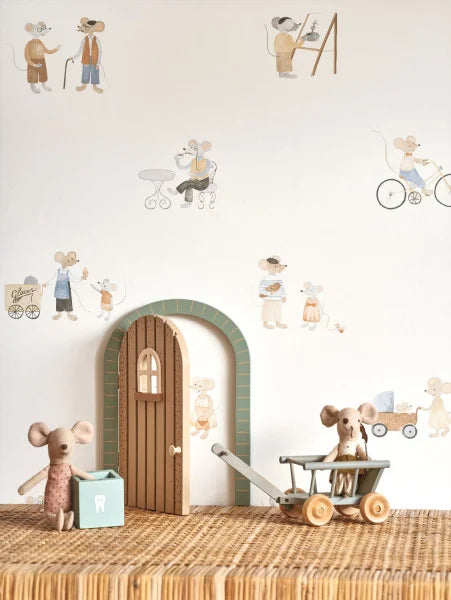 NEIGHBORS OF THE VILLAGE Wallpaper