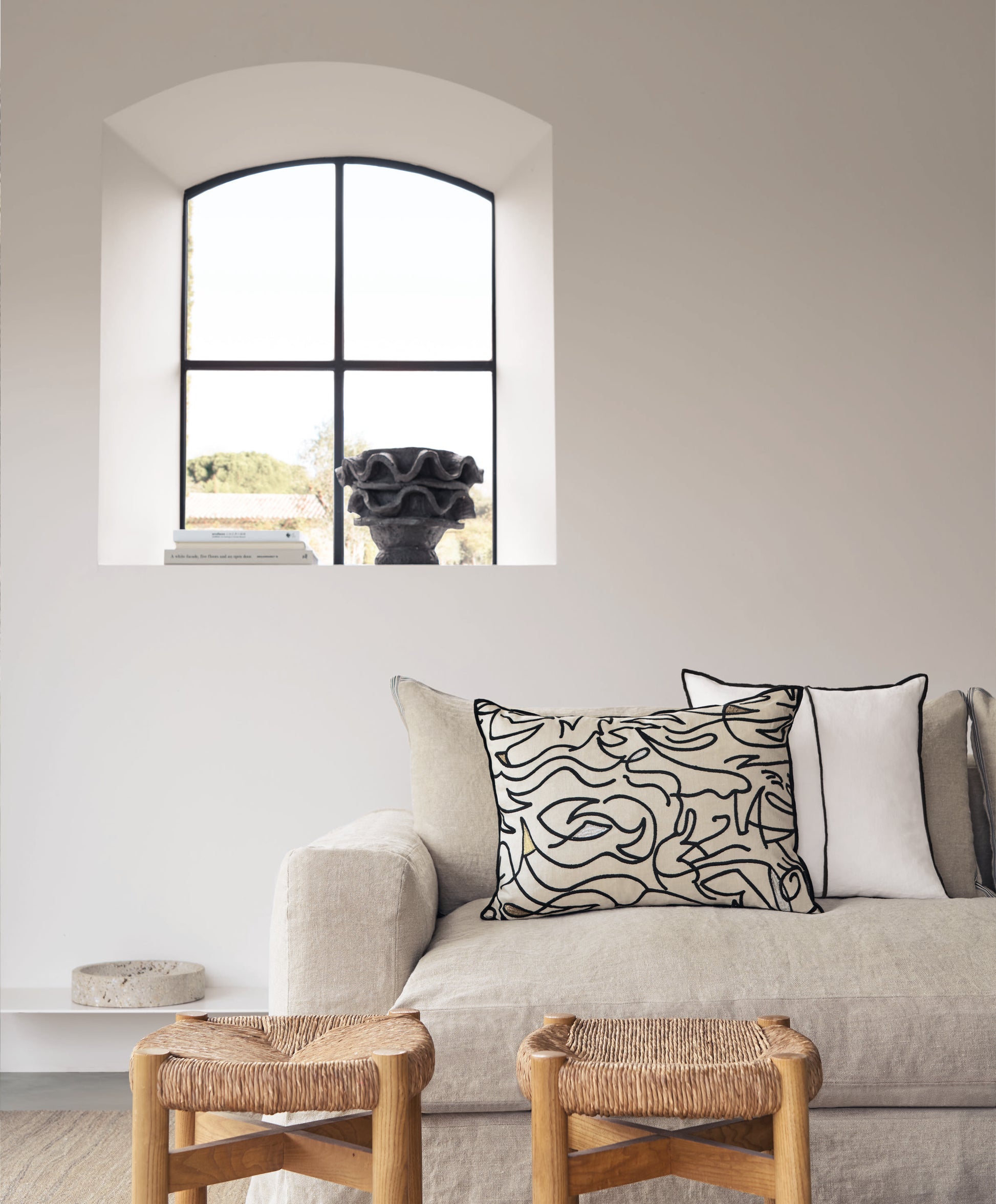 ANAMORPHOSE Cushion Cover