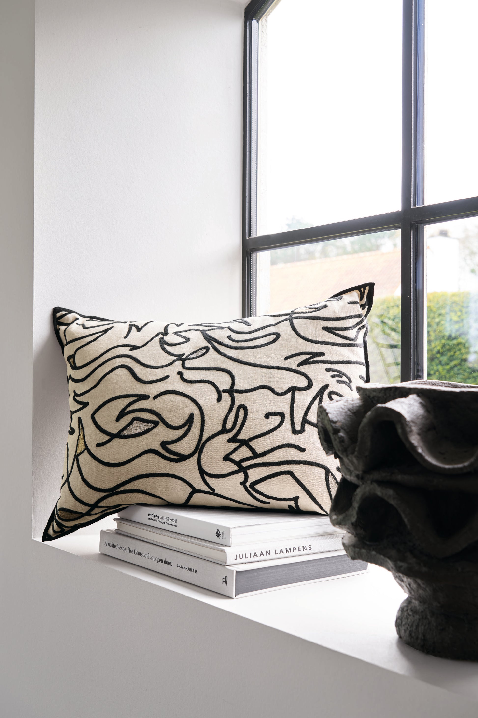 ANAMORPHOSE Cushion Cover