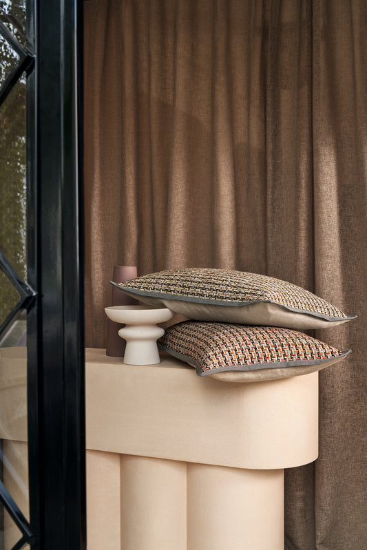 EFFIGIE Cushion Cover