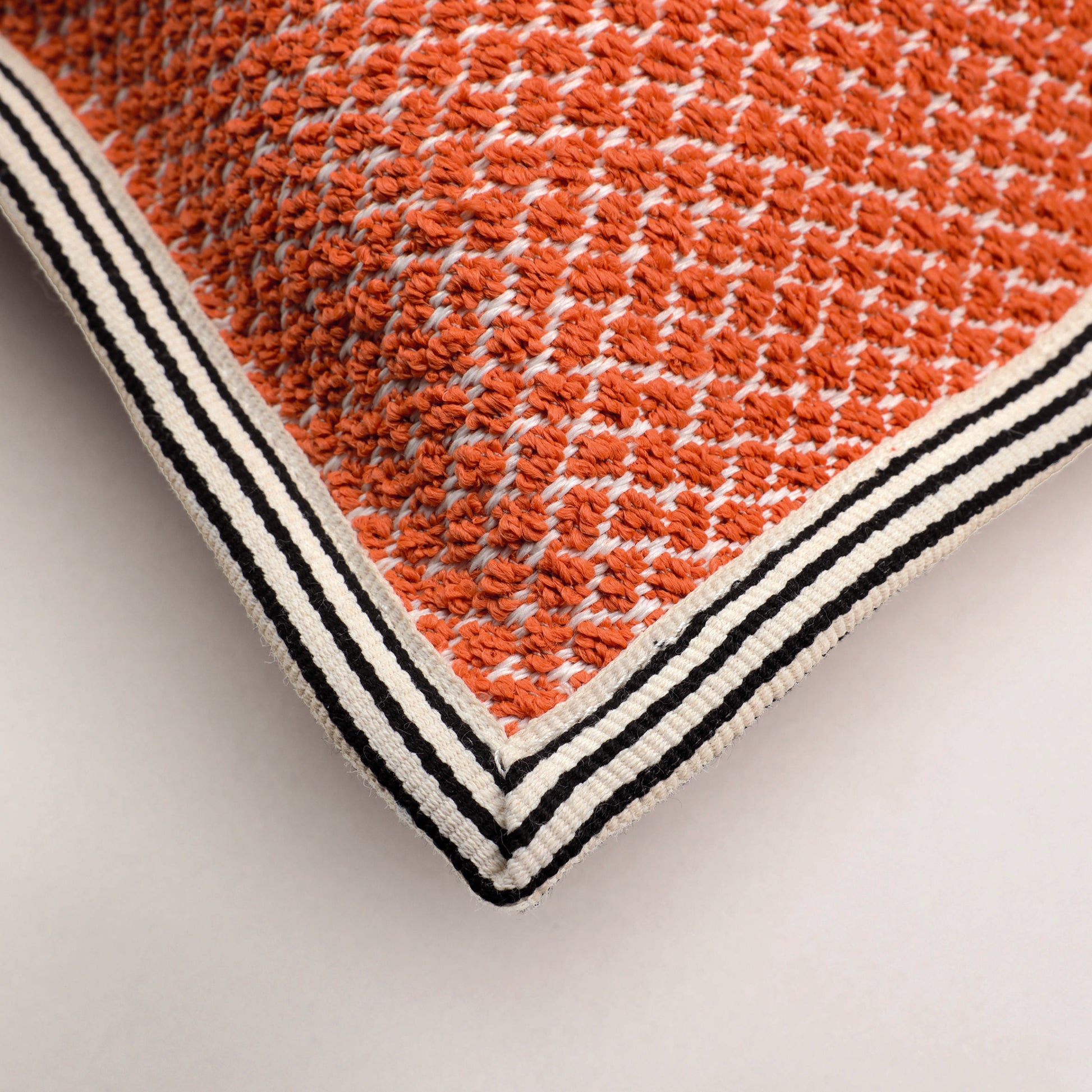 AKUMAL Cushion Cover