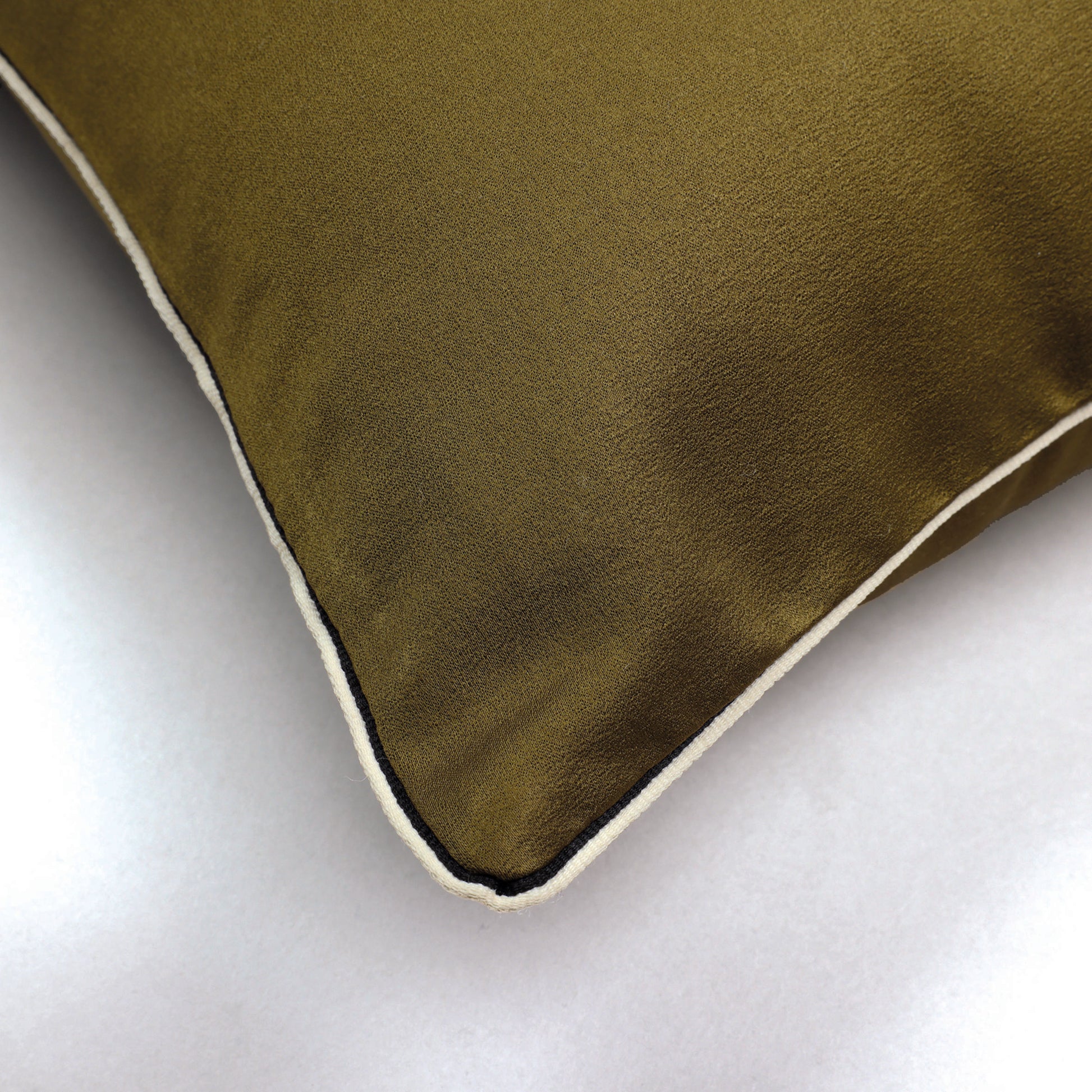 BROOKS Cushion Cover