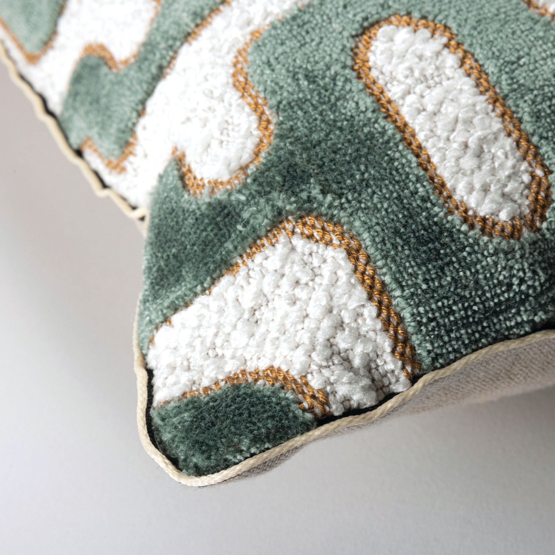 BRYCE Cushion Cover