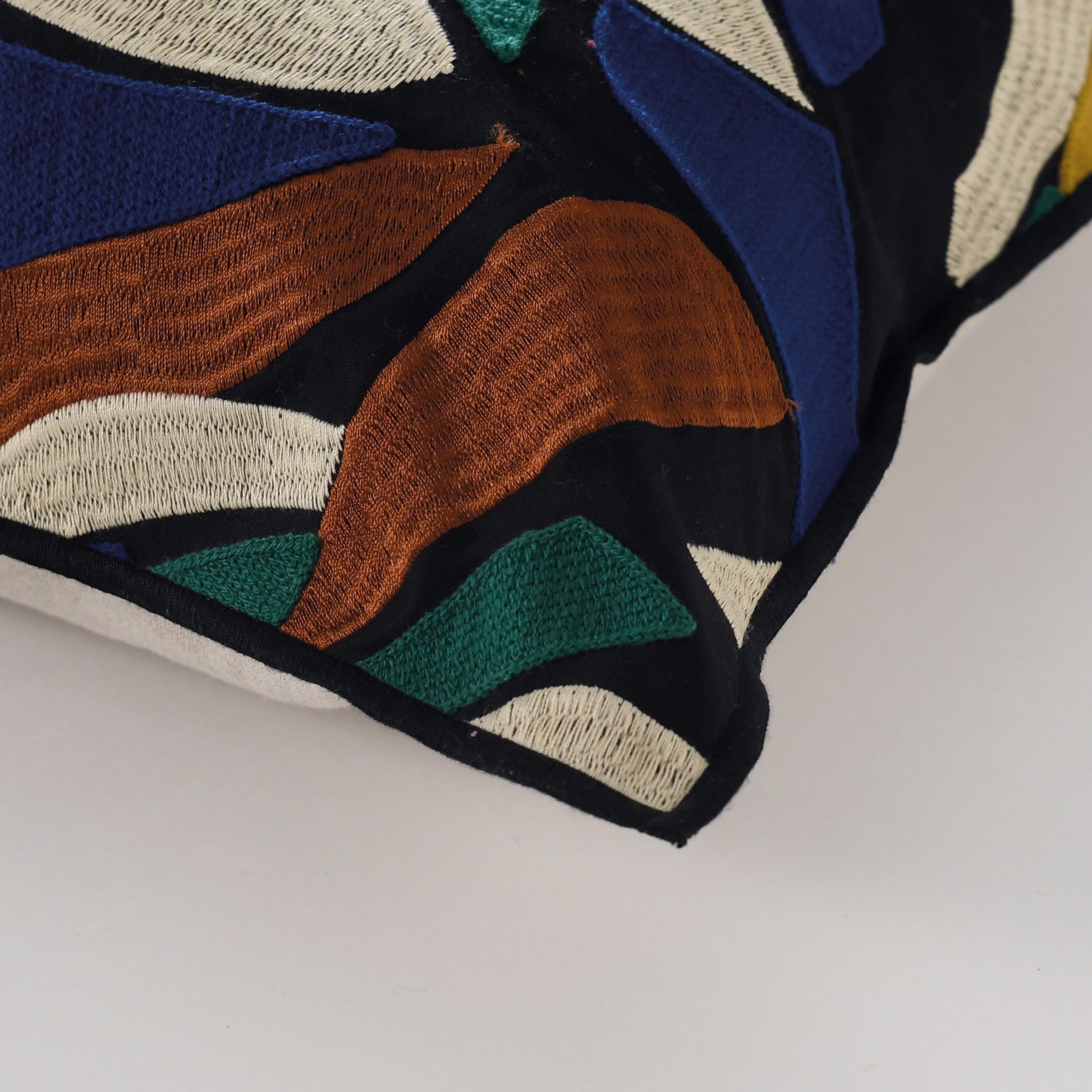 DEFILE Cushion Cover