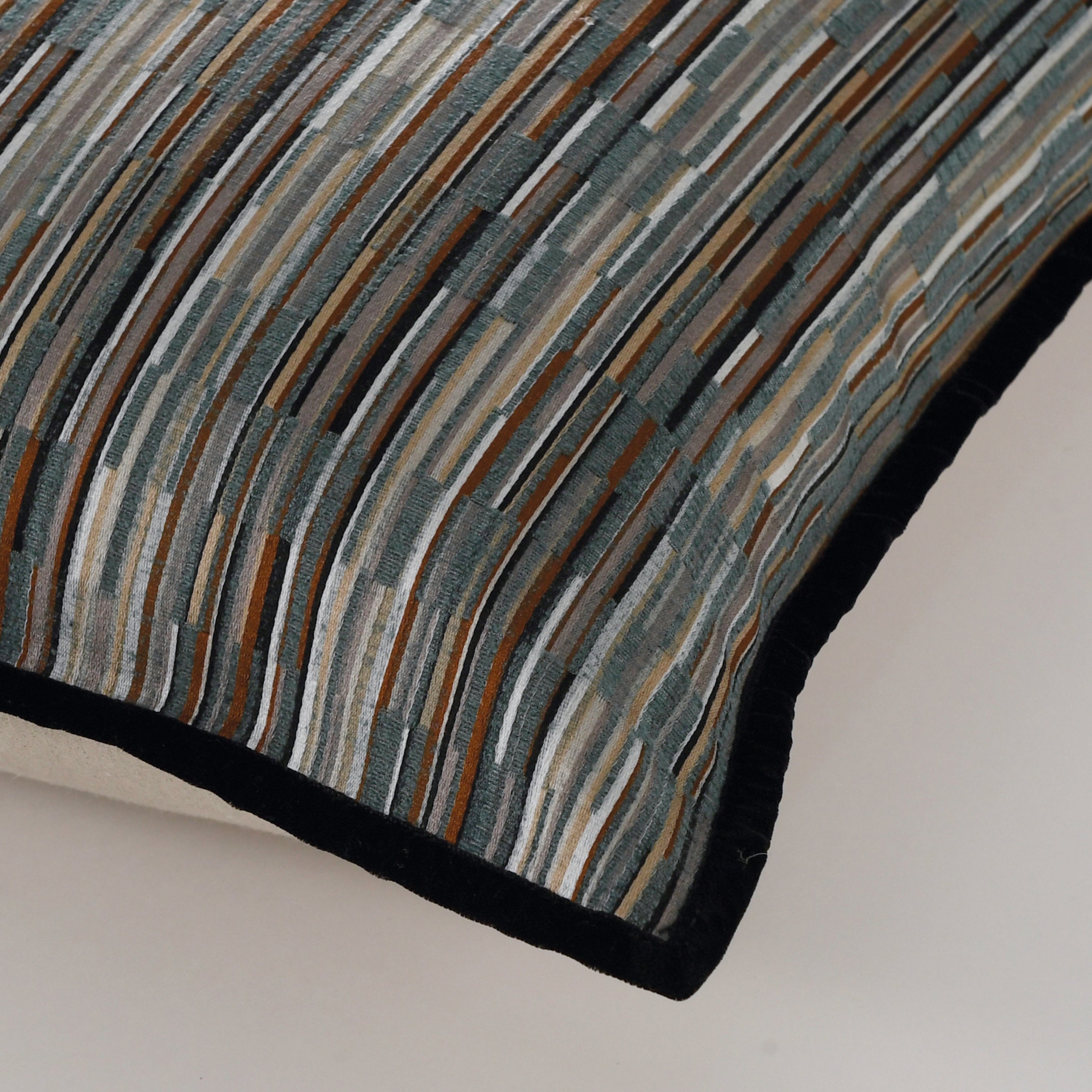 FACETIE Cushion Cover