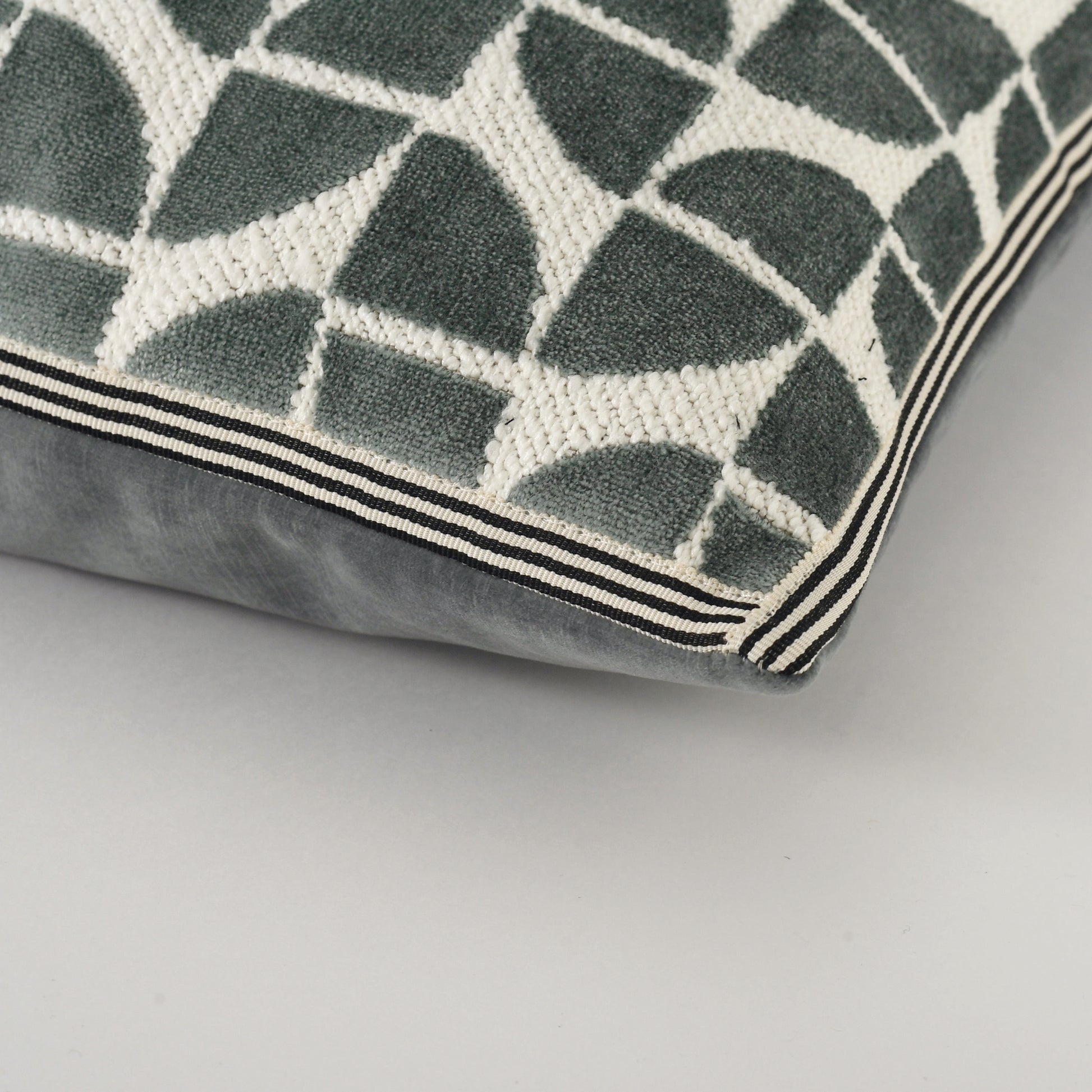 OCA Cushion Cover