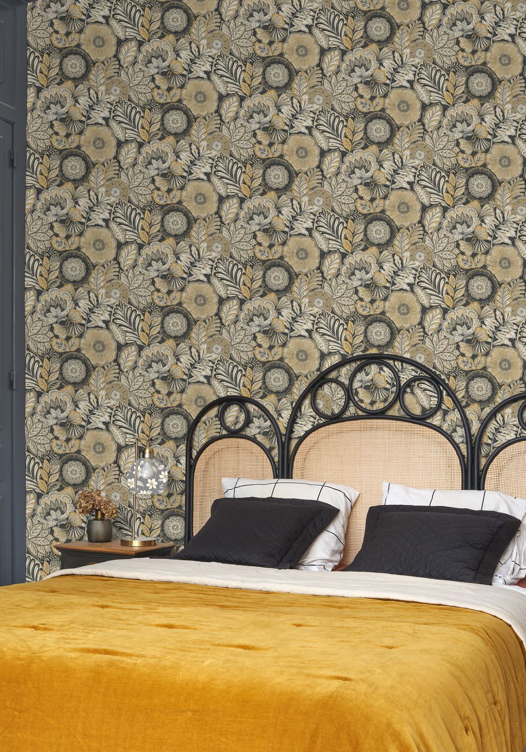 BATIK Wallpaper