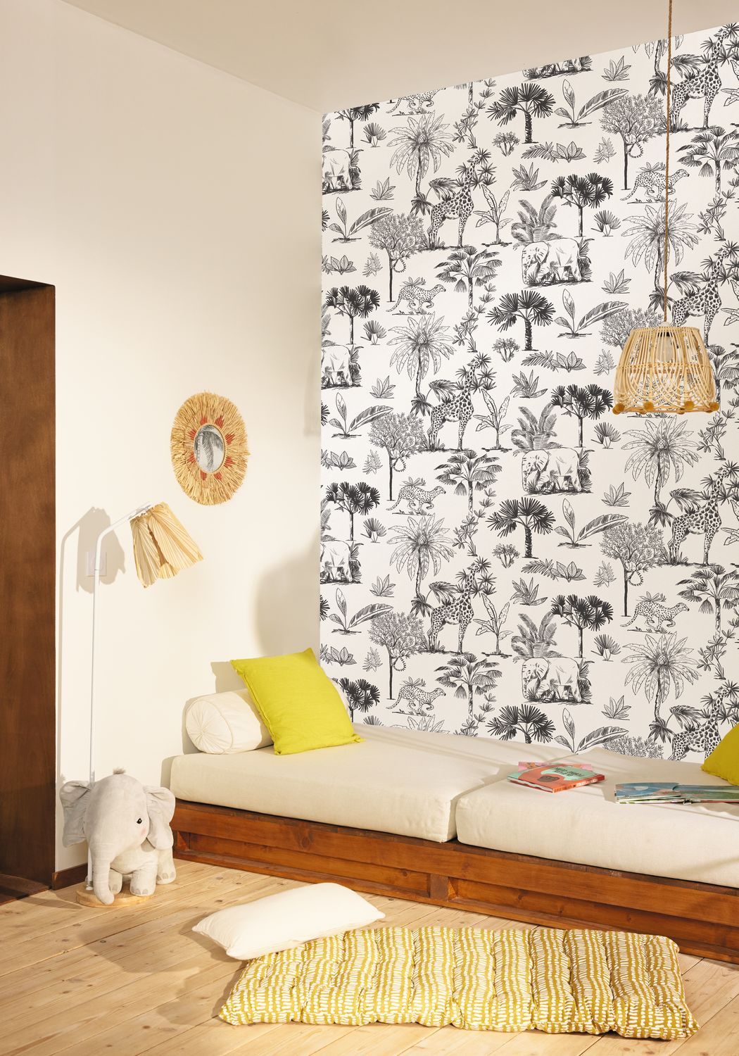 WALK IN THE SAVANNAH Wallpaper